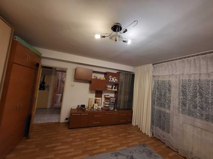 Berceni, Secuilor, Piata Sudului, garsoniera confort 1,